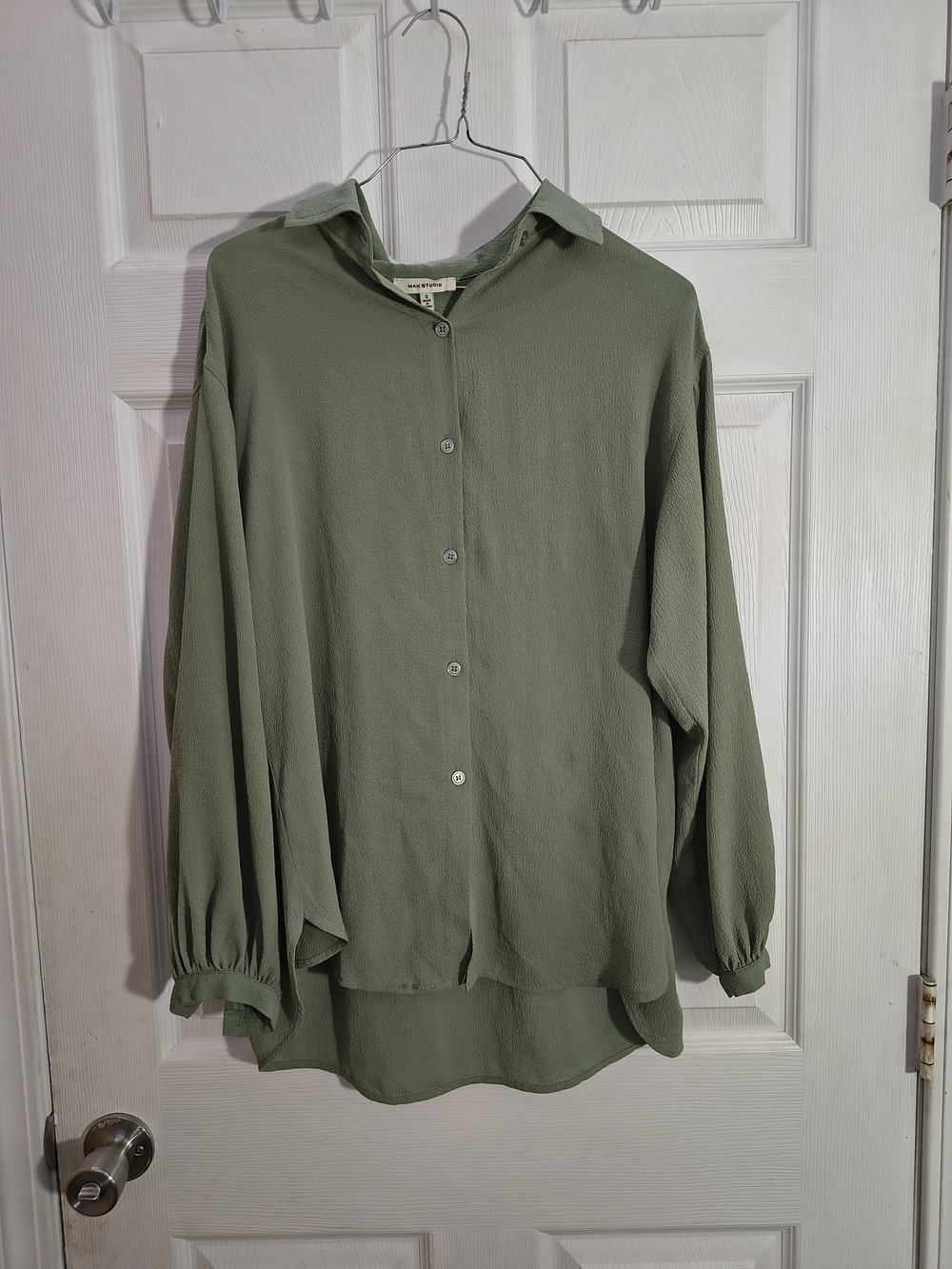 Max Studio Olive Button-Front Long-Sleeve Blouse